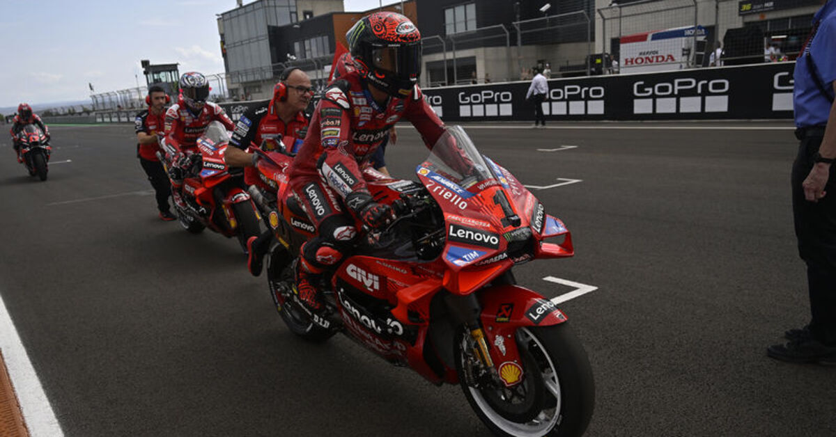 MotoGP Japonya Grand Prix’sinde zafer Francesco Bagnaia’nın!