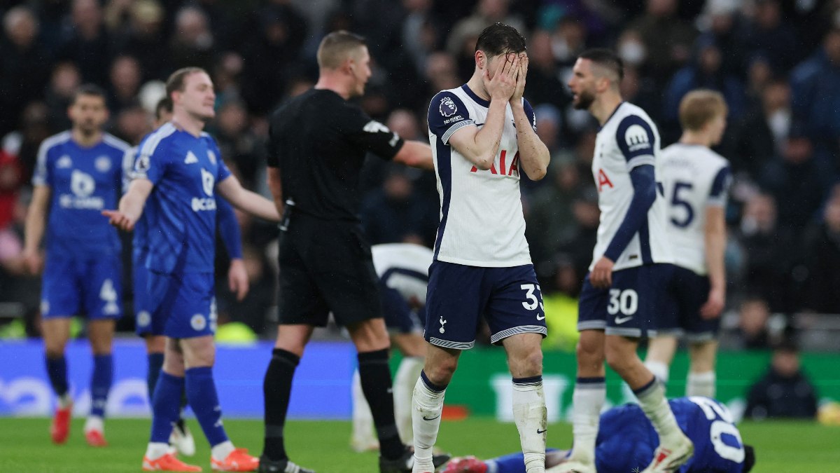Tottenham, Leicester City’ye boyun eğdi