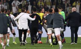 Fenerbahçe Maçında Ortalık Karıştı