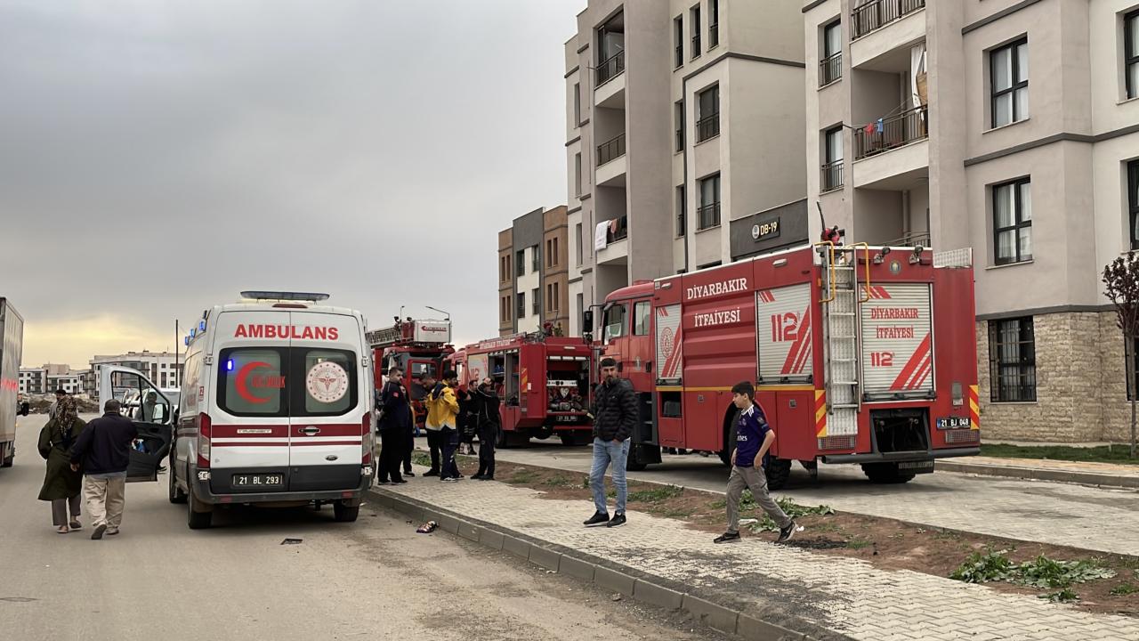 Diyarbakır’da yangın: 5 kişi hastaneye kaldırıldı